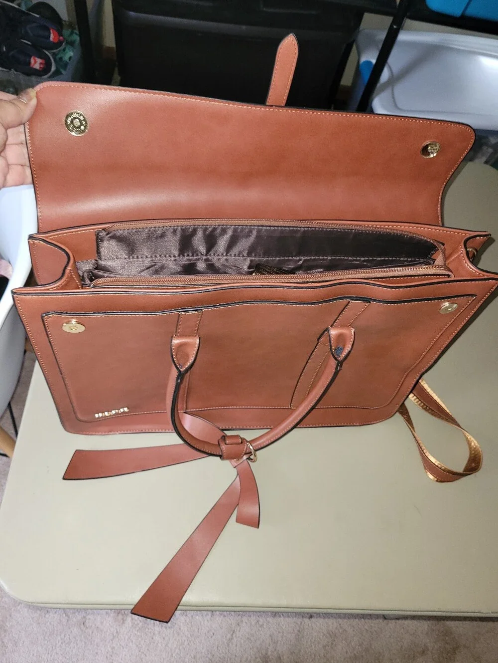 Mosiso Structured Faux Leather Convertable Shoulder Bag, Laptop Bag or backpack.